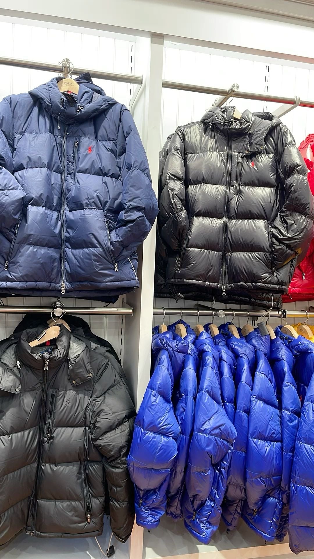 BRANDED PUFFER BOX (3 PIECES)